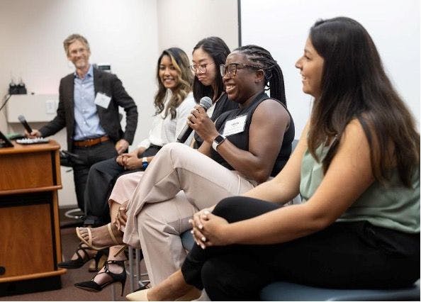 The first night’s student panel featured (left-right) moderator Dr. Erik Weisberg, Carissa Fleming OD 2025, Tia Vuu OD 2025, Olivia Wynn OD 2026, and Michelle Vaca OD 2026. (Photo courtesy of NECO)