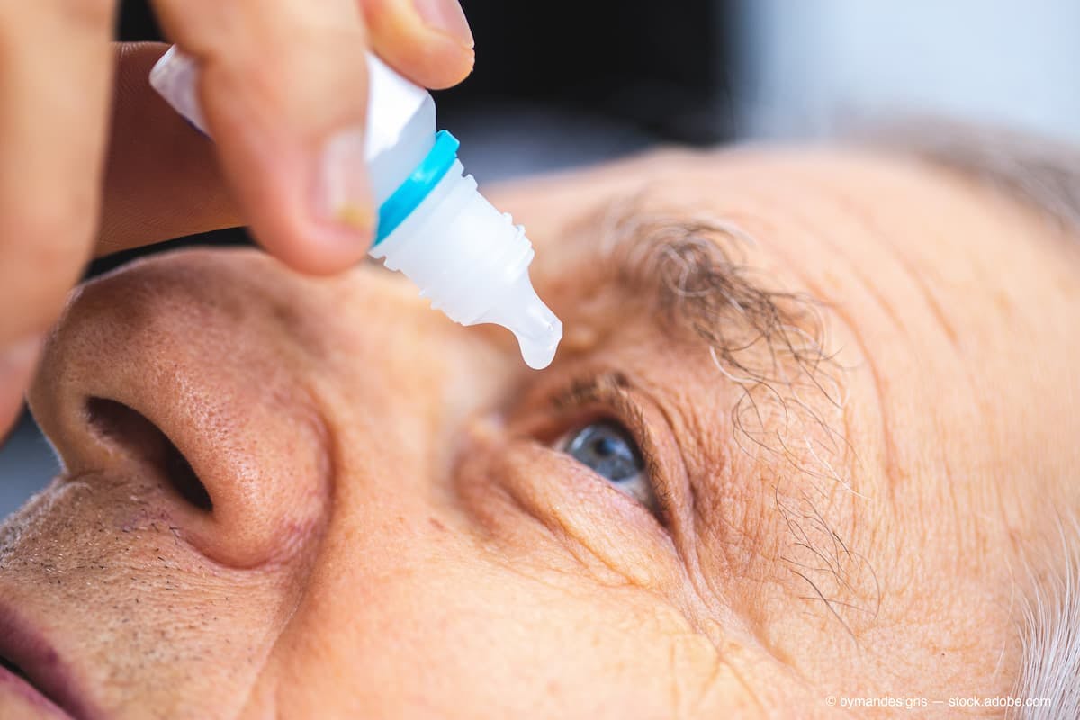 Elderly person puts eye drops in the eye (Adobe Stock / bymandesigns)