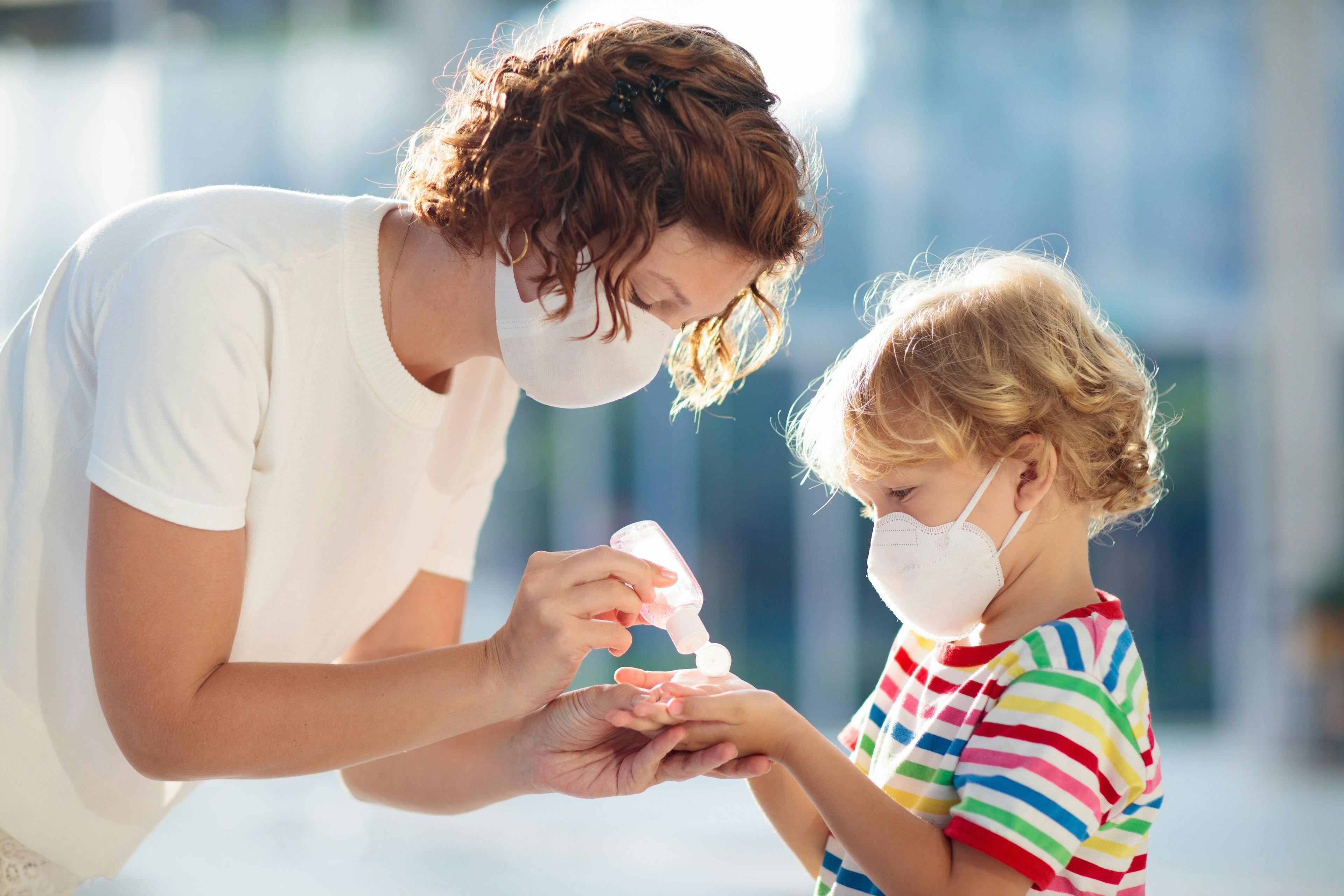 Hand sanitizer causes ocular chemical burns in pediatric population 